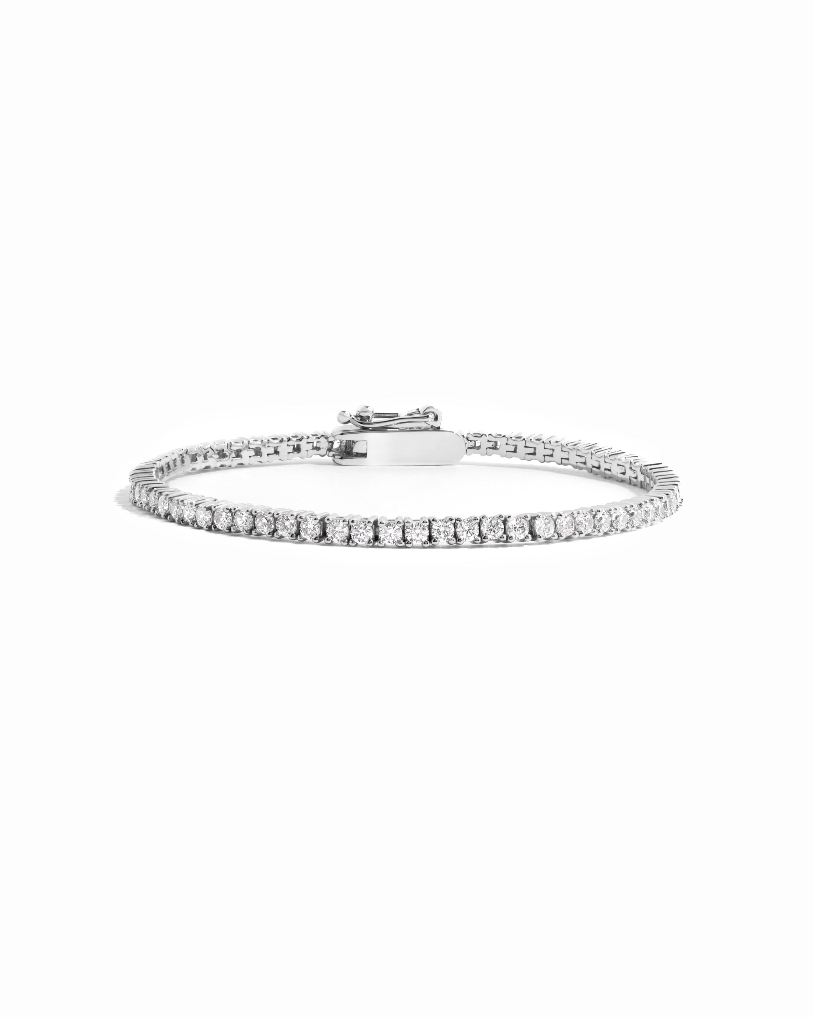Elegant Tennis Bracelet with Secure Latch Closure
